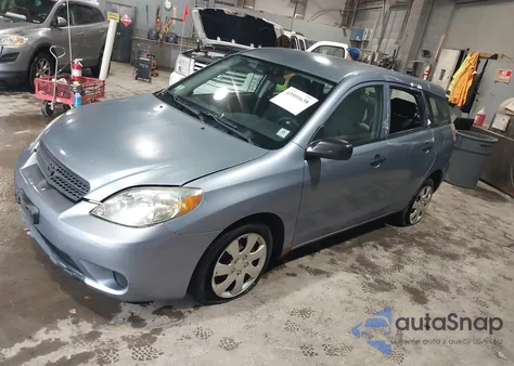 2005 Toyota Matrix z USA, uszkodzony, nr VIN 2T1LR32E15C492337